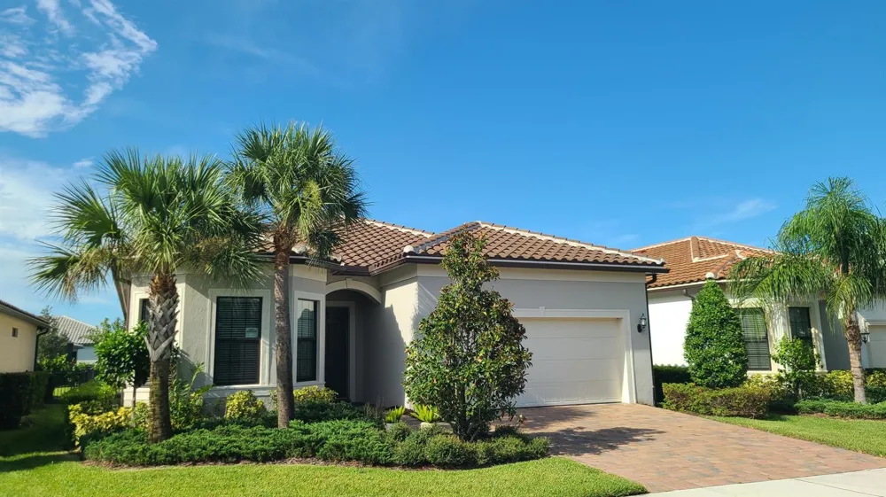 537 SE CRATHES STREET Port St. Lucie, FL 34984