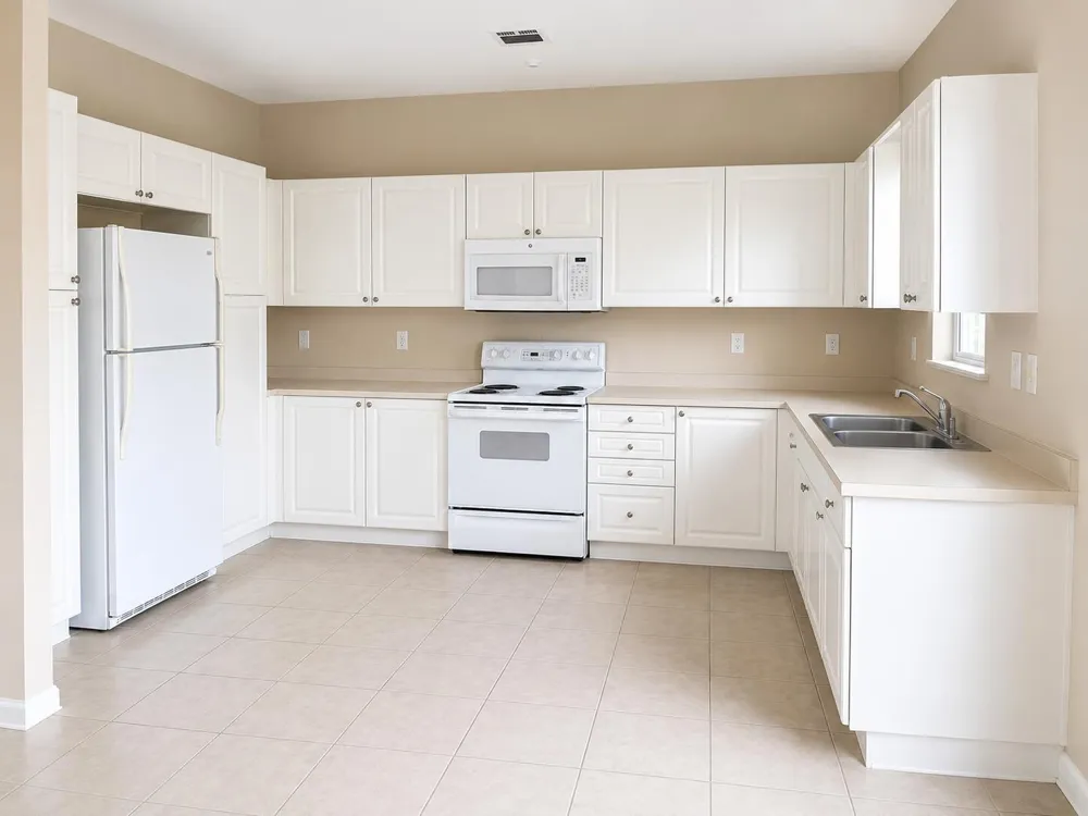 5610 NW 107th Avenue #1314 Doral, FL 33178