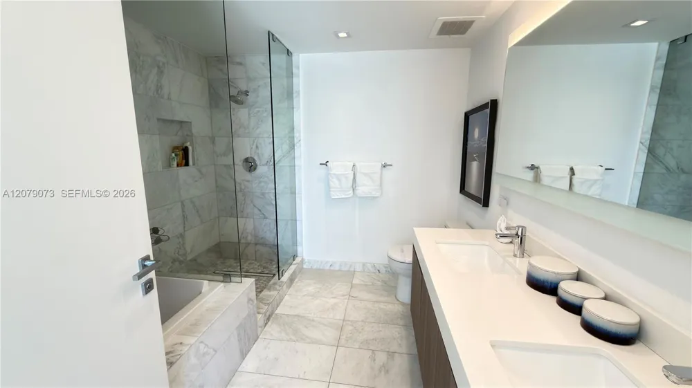 401 Birch Rd #415 Fort Lauderdale, FL 33304