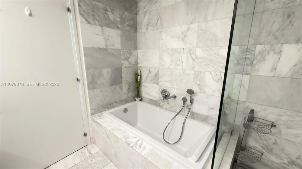 401 Birch Rd #415 Fort Lauderdale, FL 33304