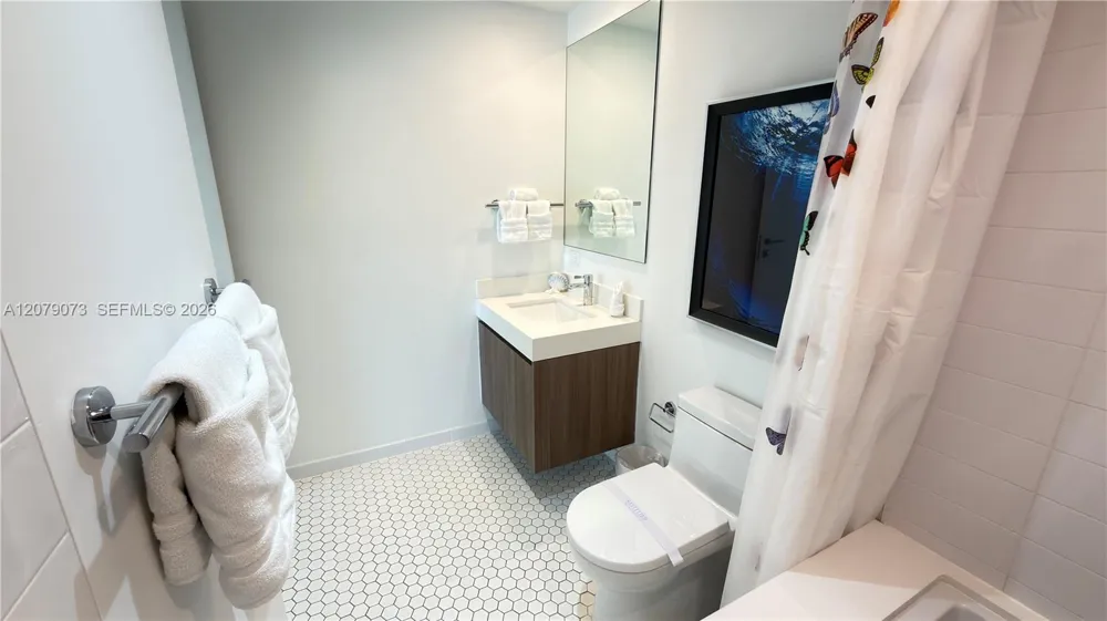 401 Birch Rd #415 Fort Lauderdale, FL 33304