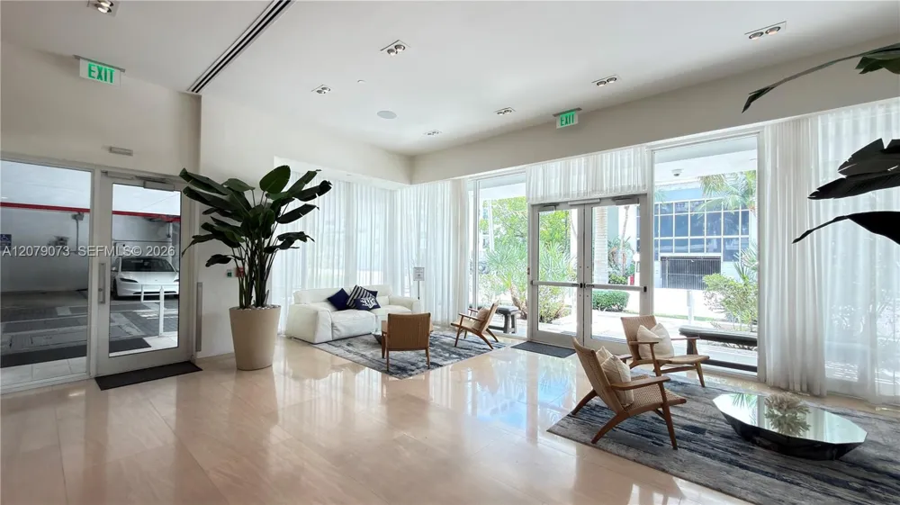 401 Birch Rd #415 Fort Lauderdale, FL 33304