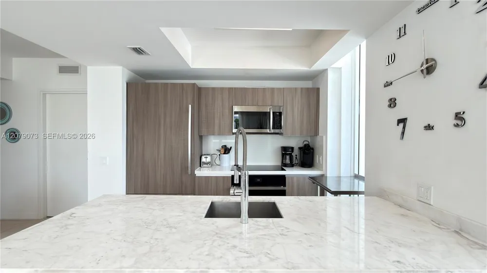 401 Birch Rd #415 Fort Lauderdale, FL 33304