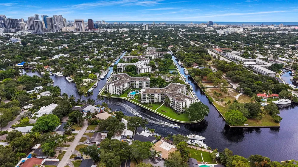 1201 River Reach Drive #202 Fort Lauderdale, FL 33315