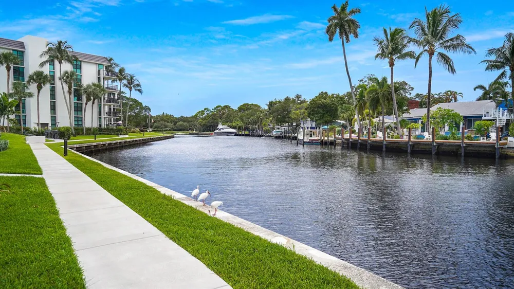 1201 River Reach Drive #202 Fort Lauderdale, FL 33315