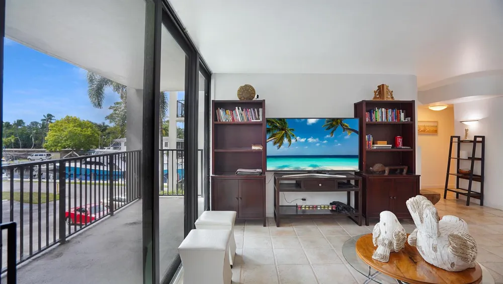 1201 River Reach Drive #202 Fort Lauderdale, FL 33315
