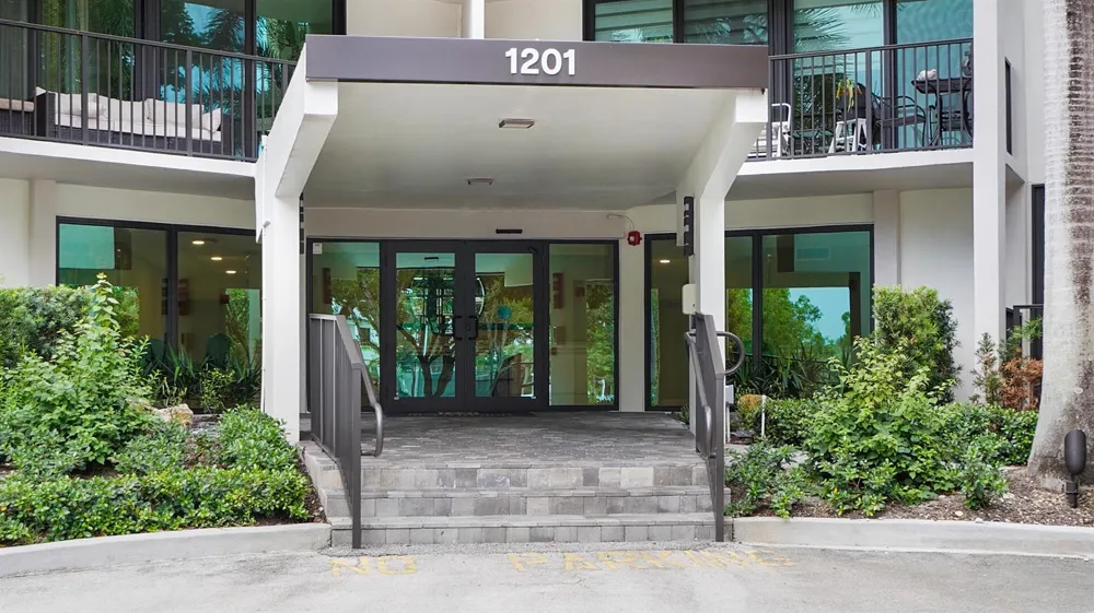 1201 River Reach Drive #202 Fort Lauderdale, FL 33315