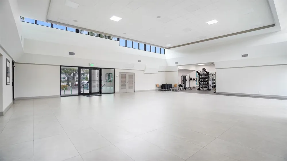 1201 River Reach Drive #202 Fort Lauderdale, FL 33315