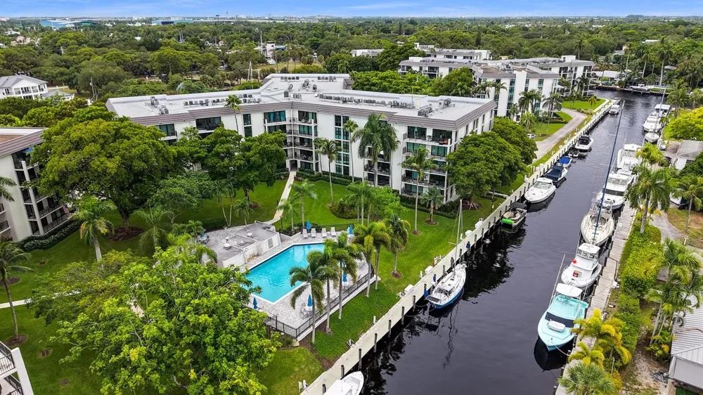 1201 River Reach Drive #202 Fort Lauderdale, FL 33315