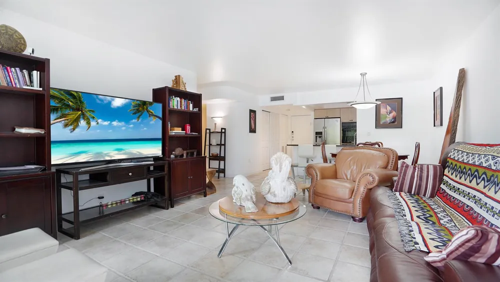 1201 River Reach Drive #202 Fort Lauderdale, FL 33315