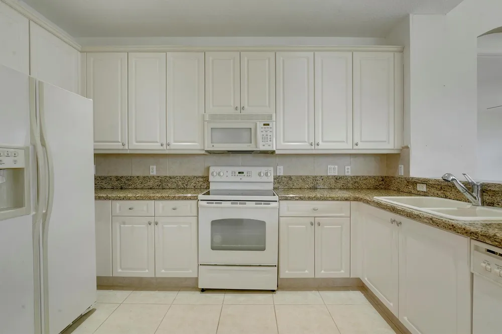 7428 VIA LURIA Lake Worth, FL 33467