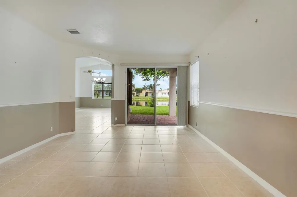 7428 VIA LURIA Lake Worth, FL 33467