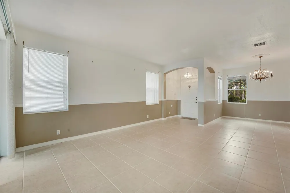 7428 VIA LURIA Lake Worth, FL 33467