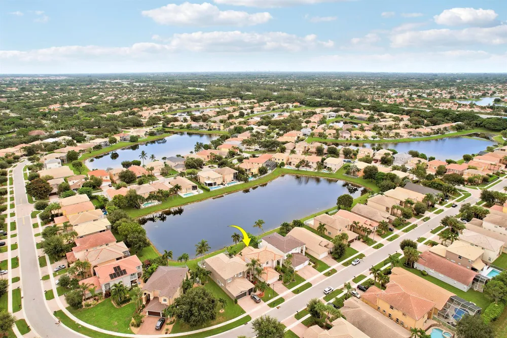 7428 VIA LURIA Lake Worth, FL 33467