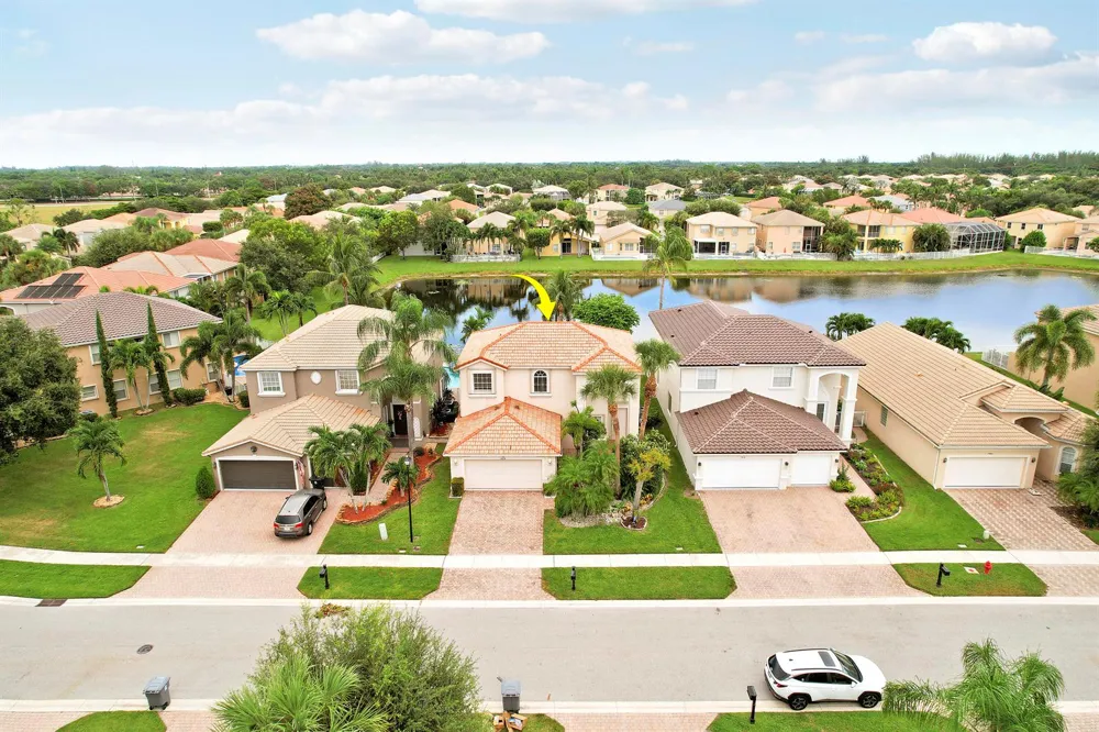 7428 VIA LURIA Lake Worth, FL 33467