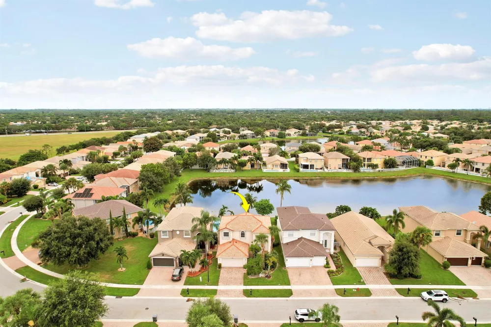 7428 VIA LURIA Lake Worth, FL 33467