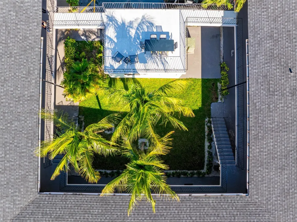 1310 W 29th St #39 Hialeah, FL 33012
