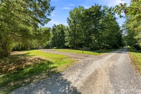 2011 35th Lane NE