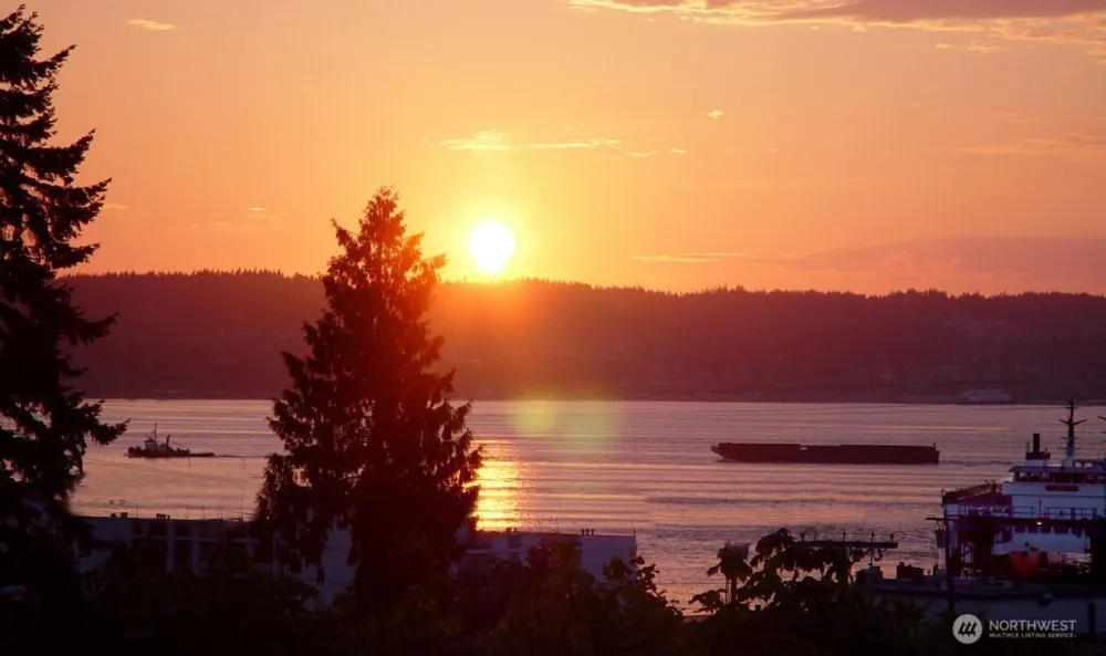 816 3rd Street Mukilteo, WA 98275