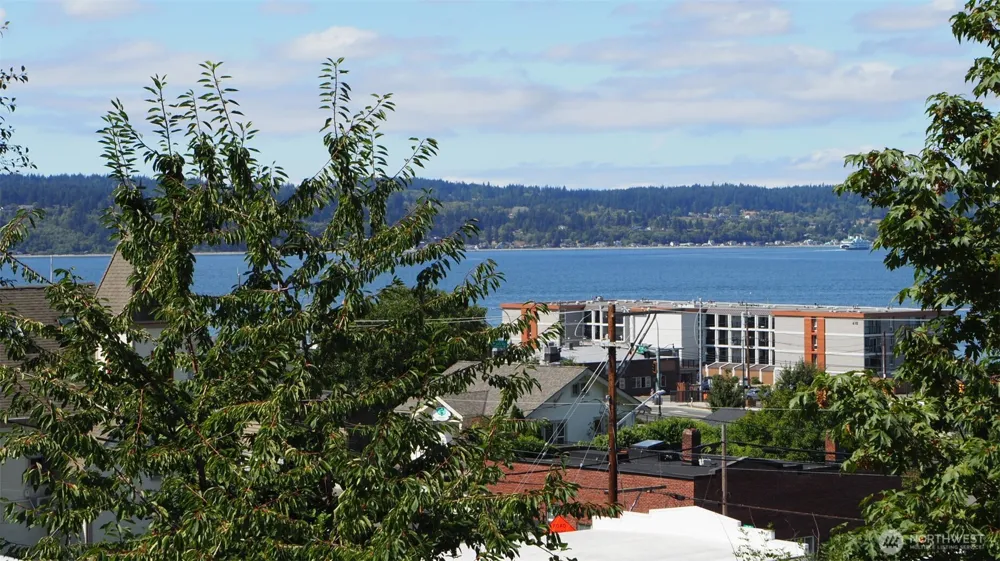 816 3rd Street Mukilteo, WA 98275