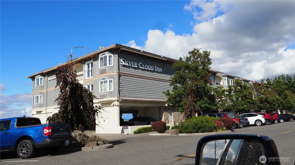 816 3rd Street Mukilteo, WA 98275