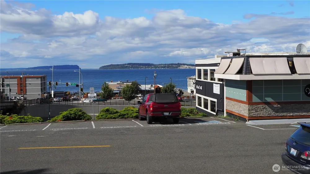 816 3rd Street Mukilteo, WA 98275