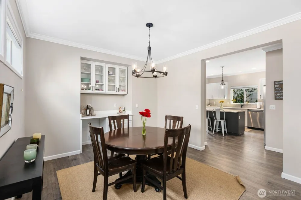 6522 W Crest View Loop SE Snoqualmie, WA 98065