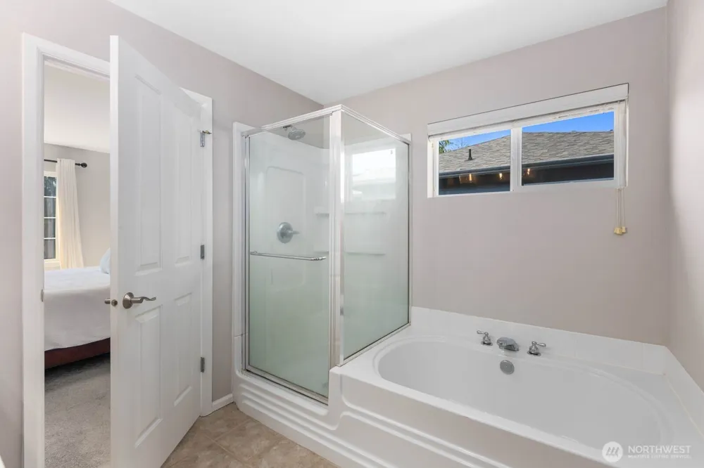 6522 W Crest View Loop SE Snoqualmie, WA 98065