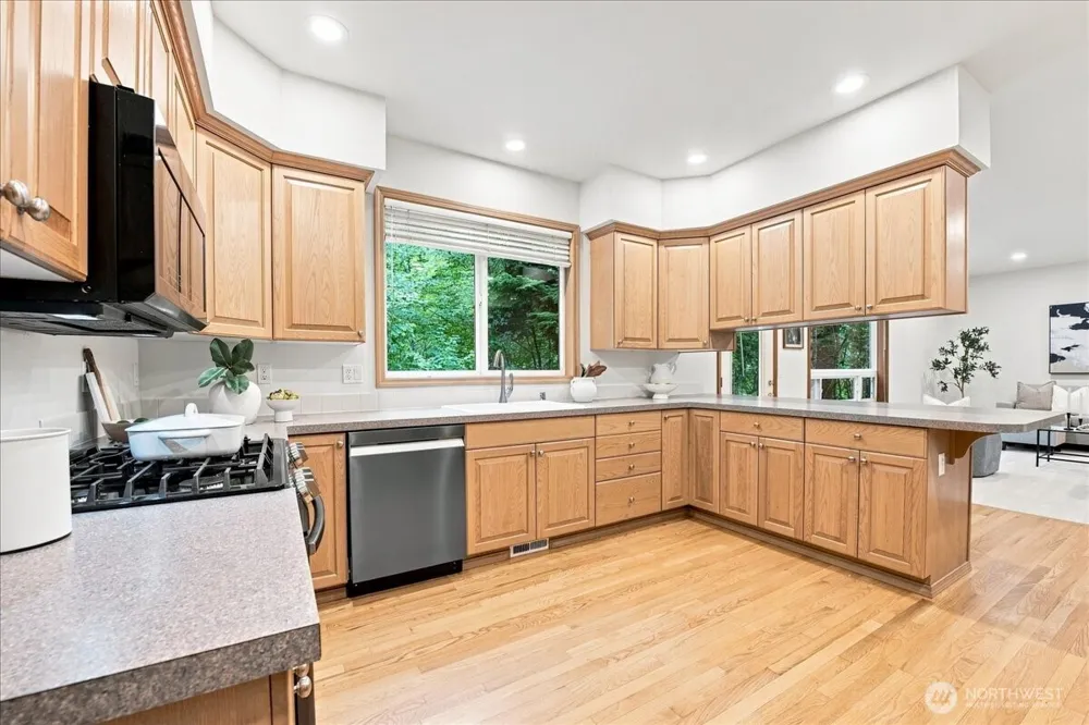 41610 SE 142nd Street North Bend, WA 98045