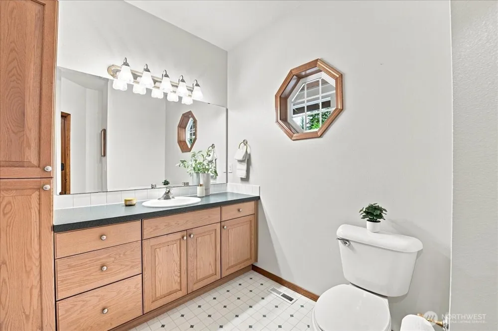 41610 SE 142nd Street North Bend, WA 98045