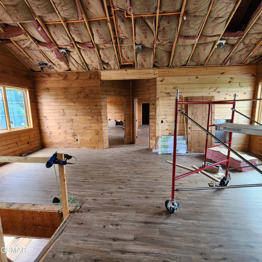 2065 Spurling Road Sevierville, TN 37876