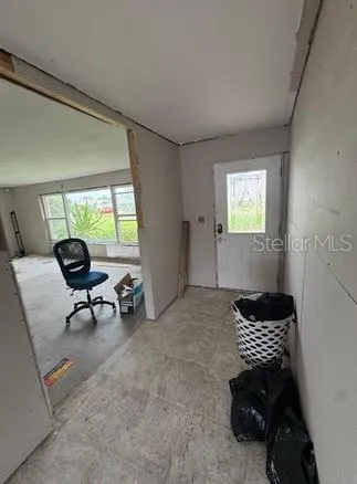 2014 TANGLEWOOD WAY NE St Petersburg, FL 33702