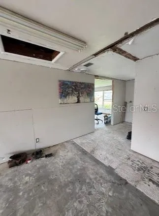 2014 TANGLEWOOD WAY NE St Petersburg, FL 33702