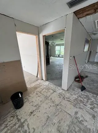 2014 TANGLEWOOD WAY NE St Petersburg, FL 33702