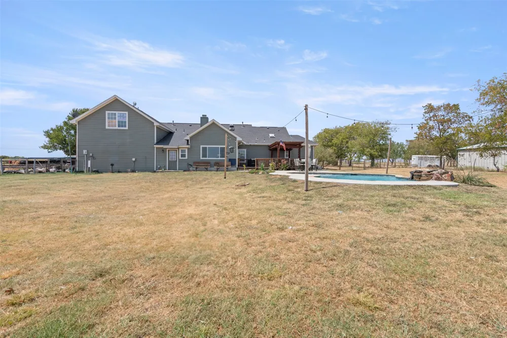 118 Fm 2450 Krum, TX 76249