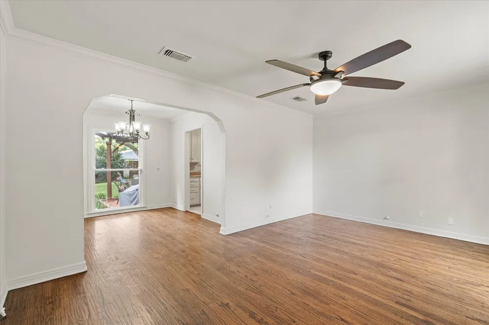 606 Storrs Street Rockwall, TX 75087