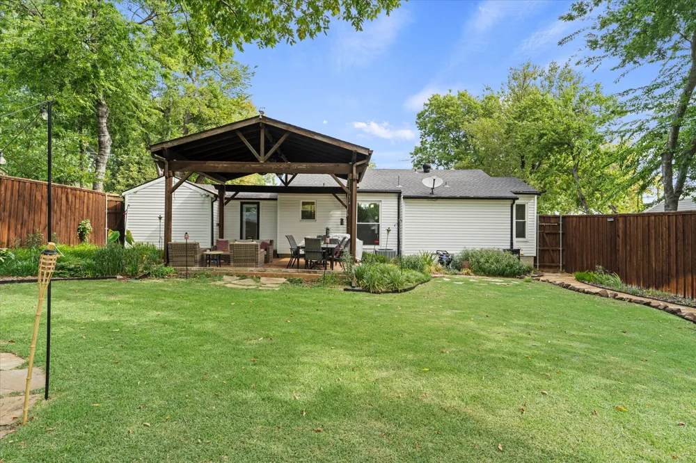 606 Storrs Street Rockwall, TX 75087