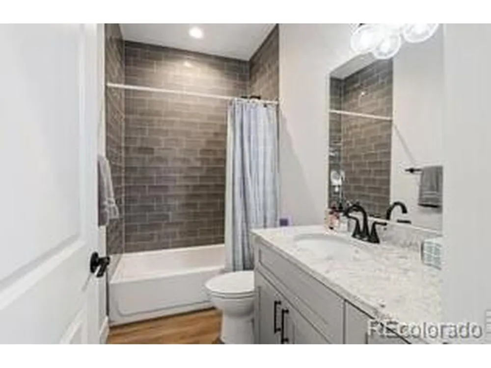 9251 Meadow Farms Drive Milliken, CO 80543