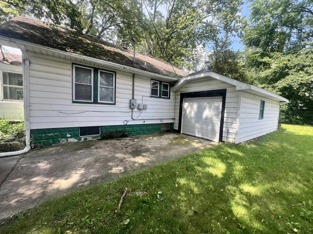 705 Poplar Street Niles, MI 49120