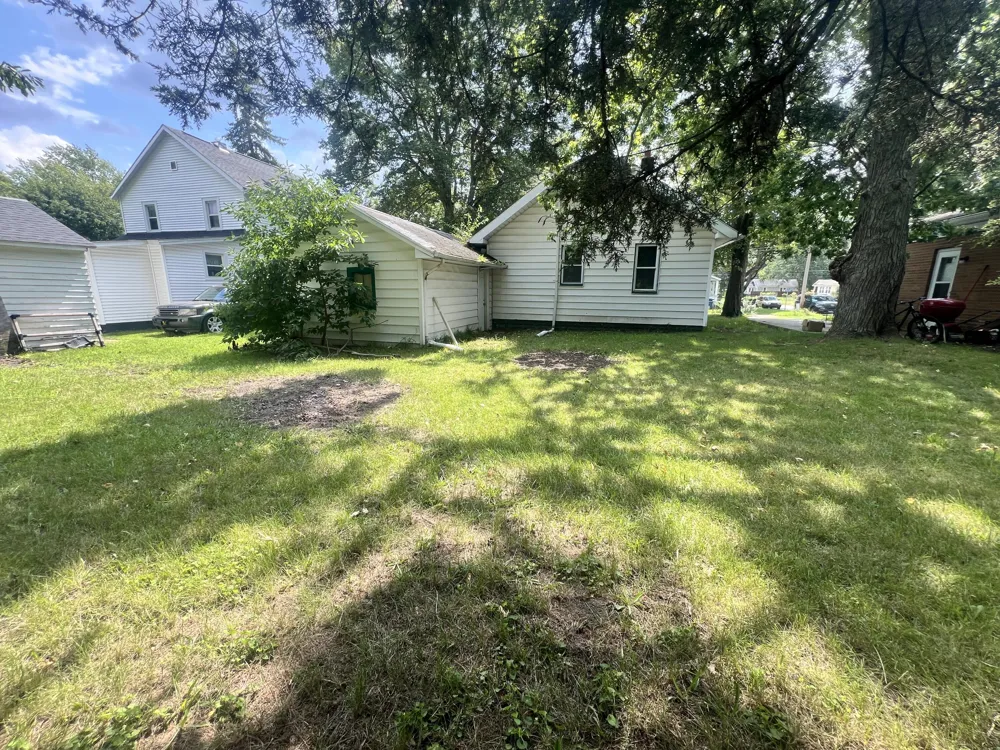 705 Poplar Street Niles, MI 49120