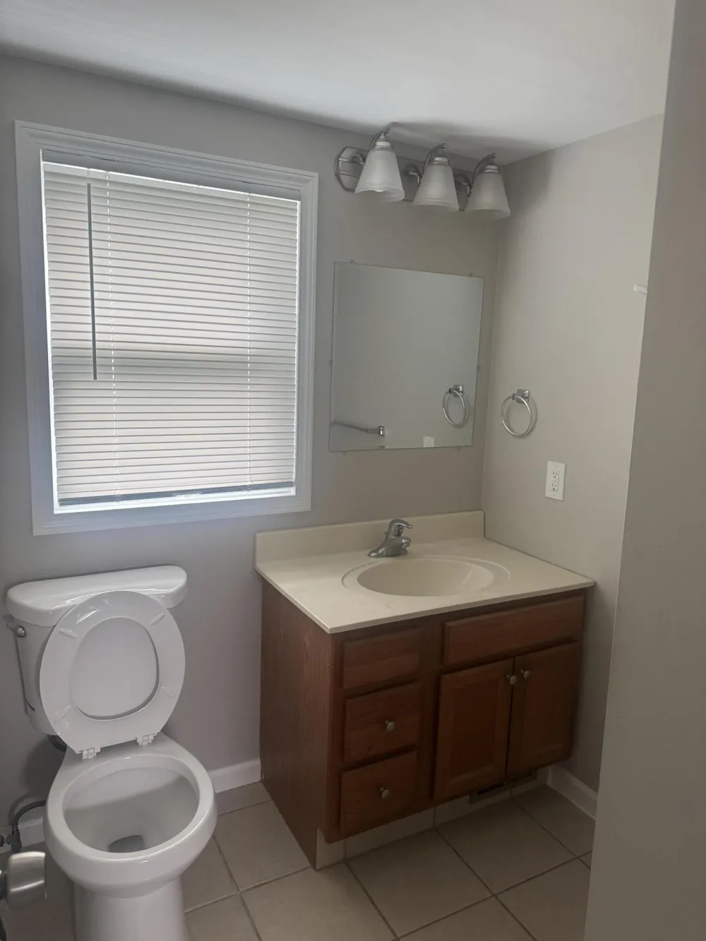 121 E Isabelle Street Belding, MI 48809
