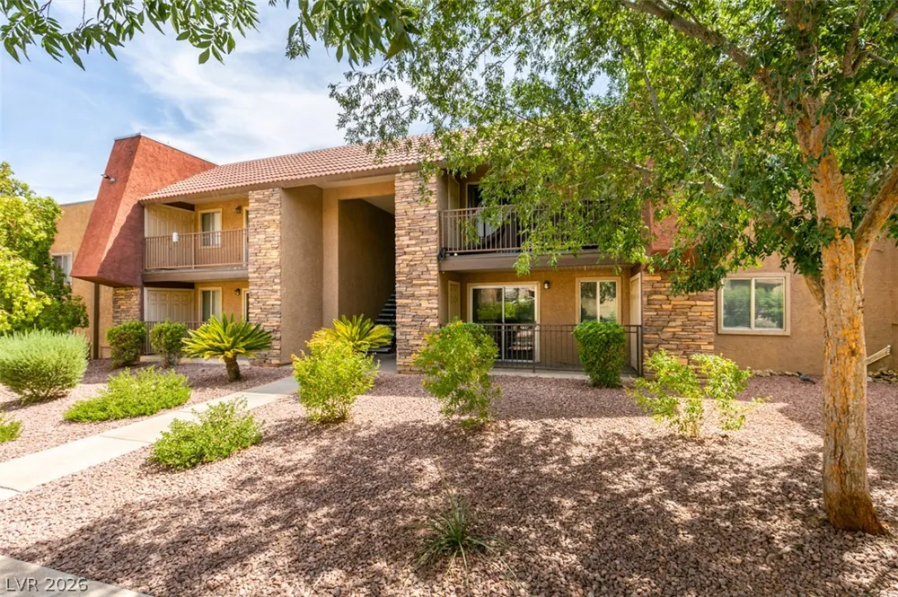 4450 Sandy River Drive #77 Las Vegas, NV 89103