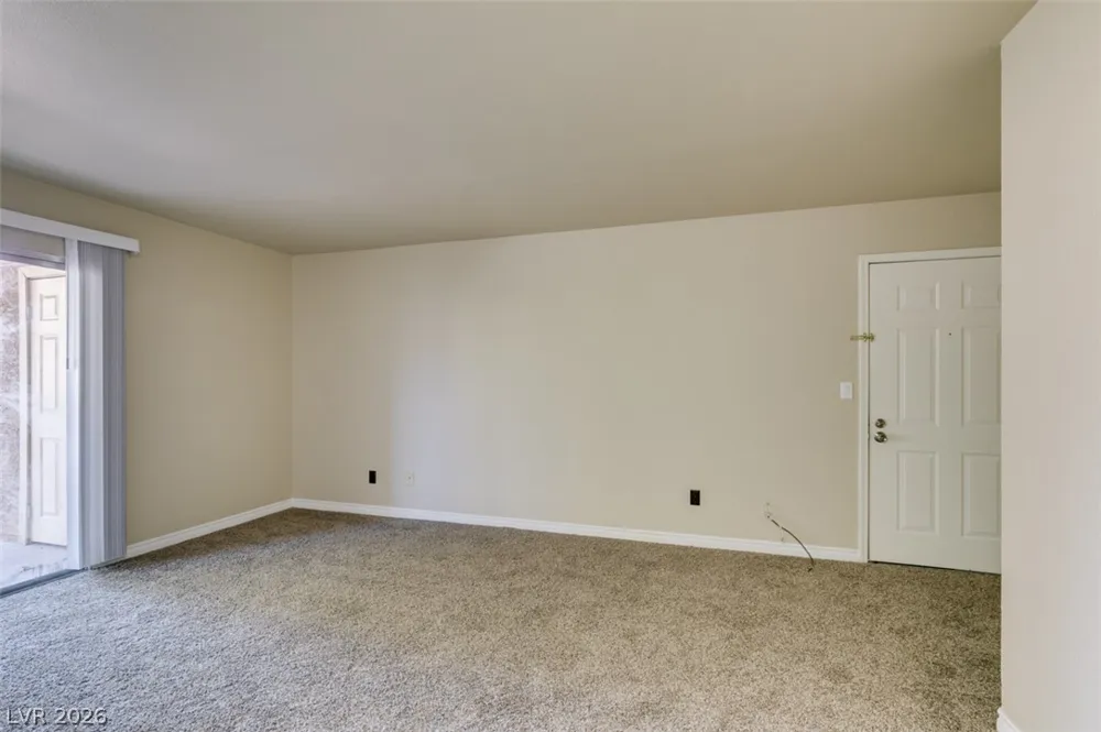 4450 Sandy River Drive #77 Las Vegas, NV 89103
