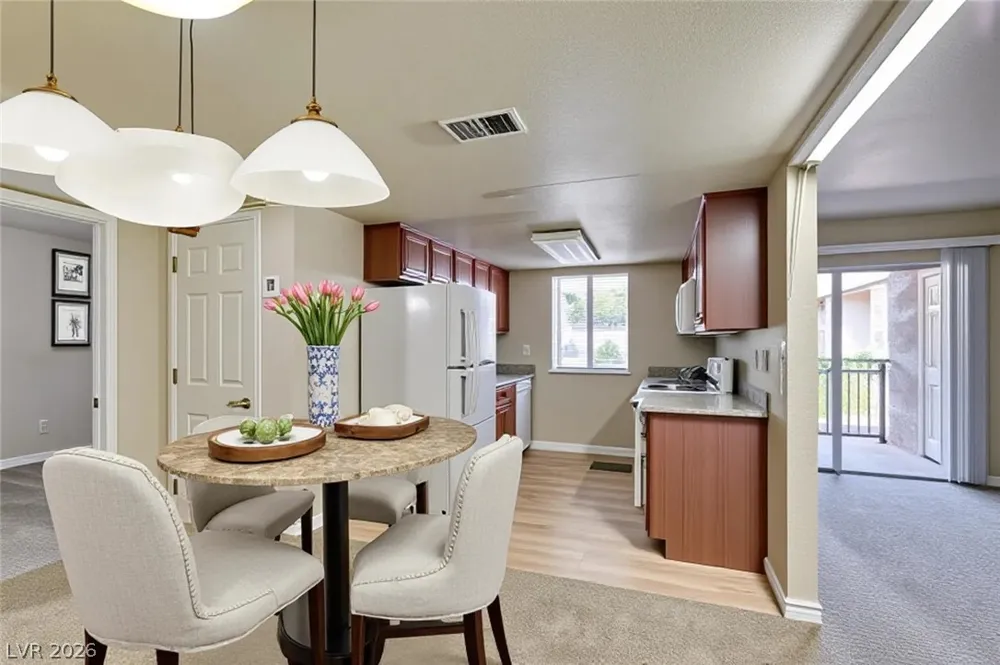4450 Sandy River Drive #77 Las Vegas, NV 89103