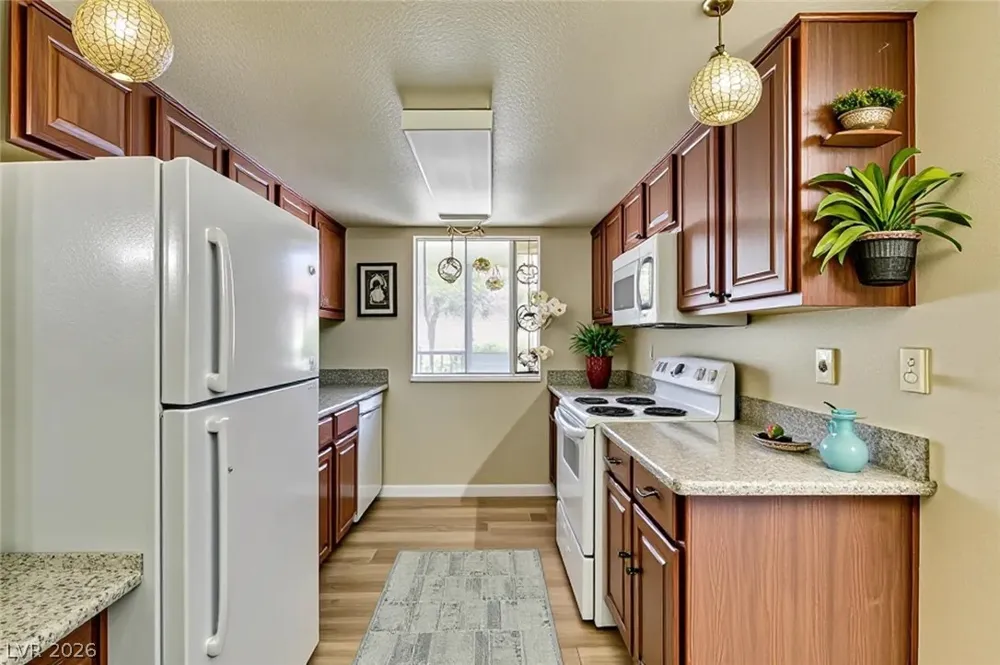 4450 Sandy River Drive #77 Las Vegas, NV 89103