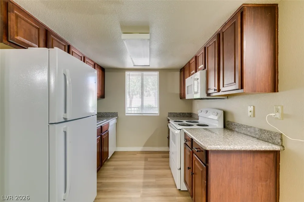 4450 Sandy River Drive #77 Las Vegas, NV 89103