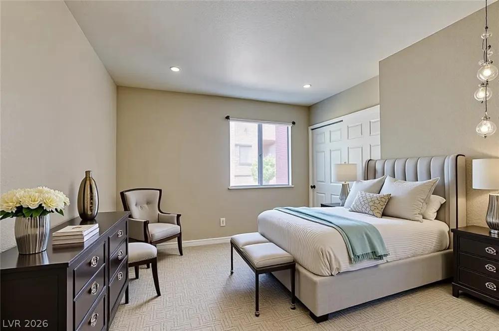 4450 Sandy River Drive #77 Las Vegas, NV 89103