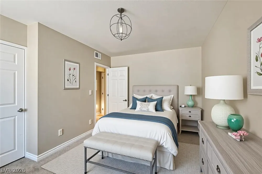4450 Sandy River Drive #77 Las Vegas, NV 89103