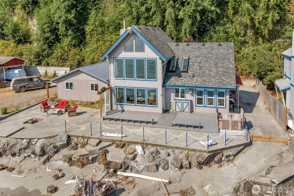 14 S Beach Drive #H Everett, WA 98206