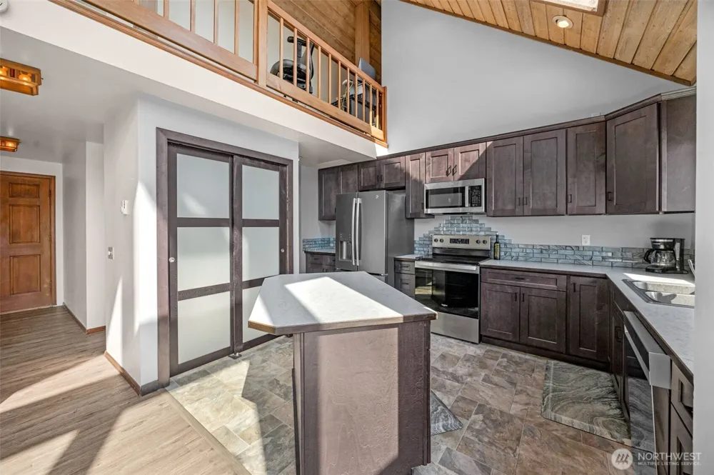14 S Beach Drive #H Everett, WA 98206